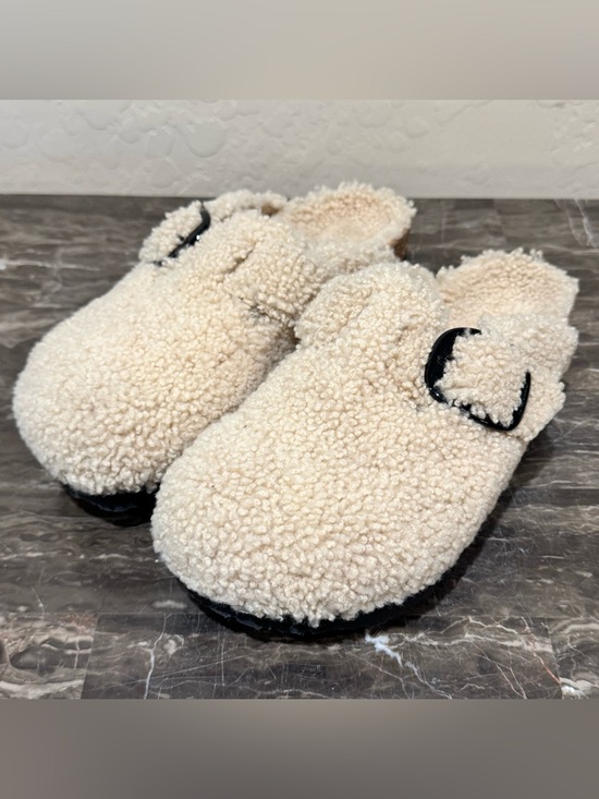 Birkenstock Shoes - NEW Birkenstock Papillio Boston Big Buckle Sherpa Clogs